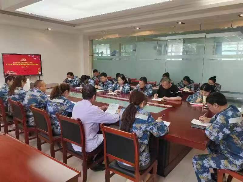 农垦乳业饲料厂奶研所联合党支部.jpg