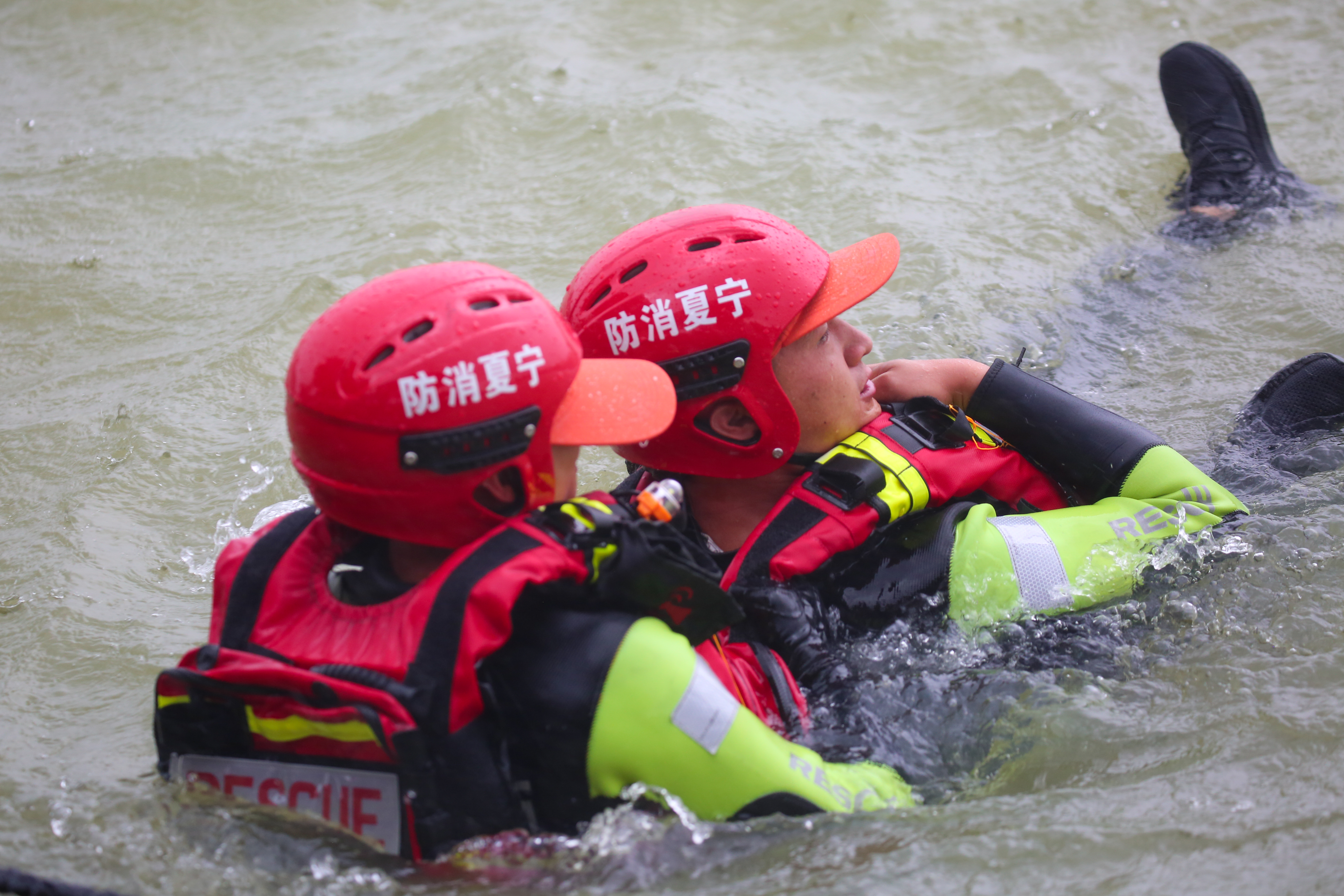 DY2A9855.jpg